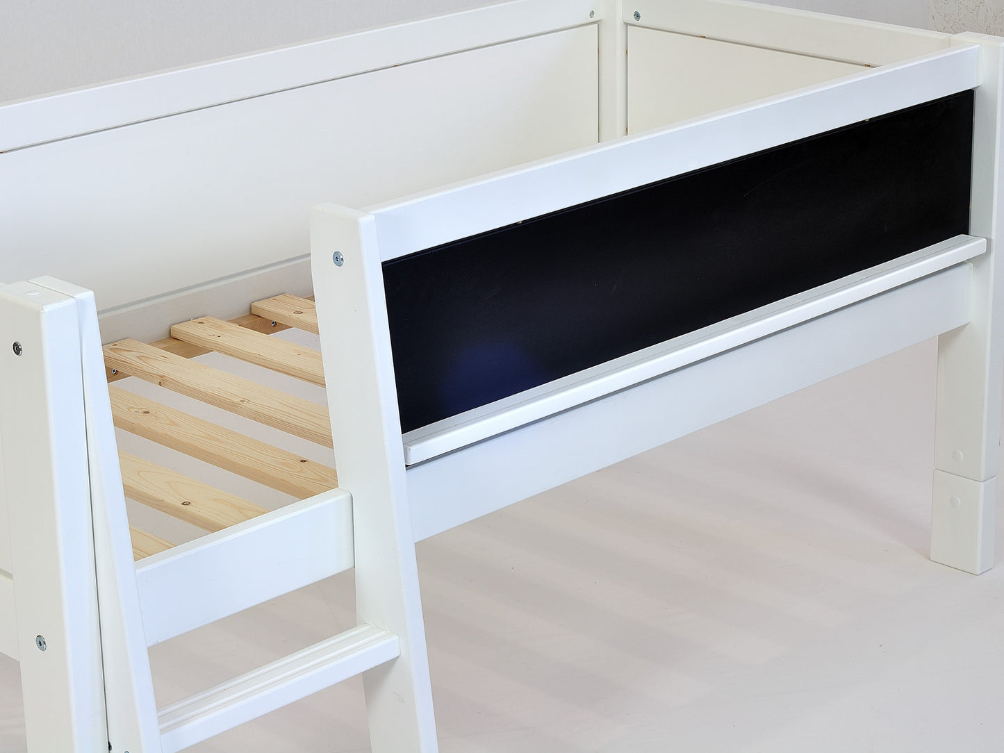 Jerwen - Compact bed with blackboard and ladder - 70x160 cm