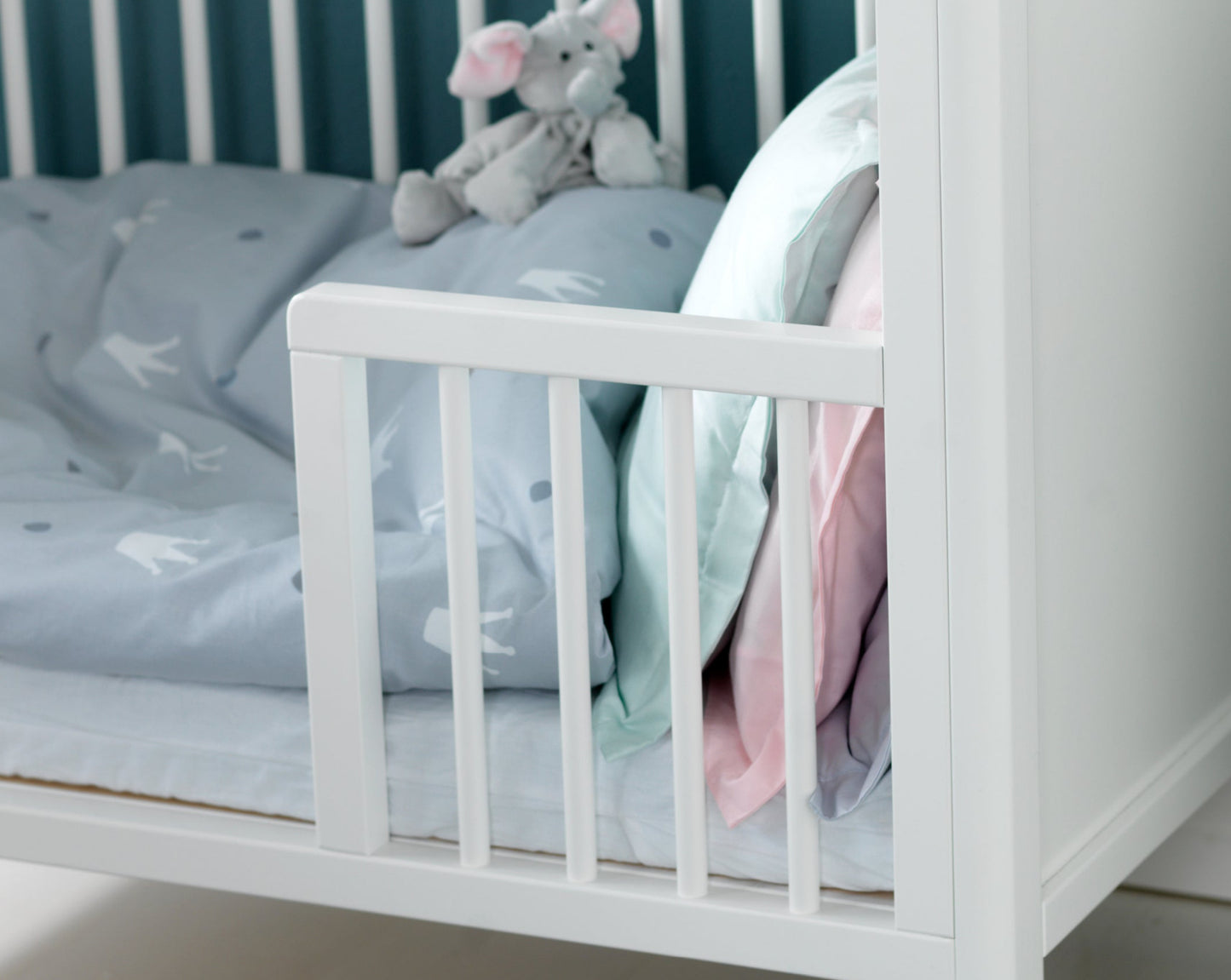 LUKAS - Tremmeseng barneseng rækværk - 60x120 cm - hvid