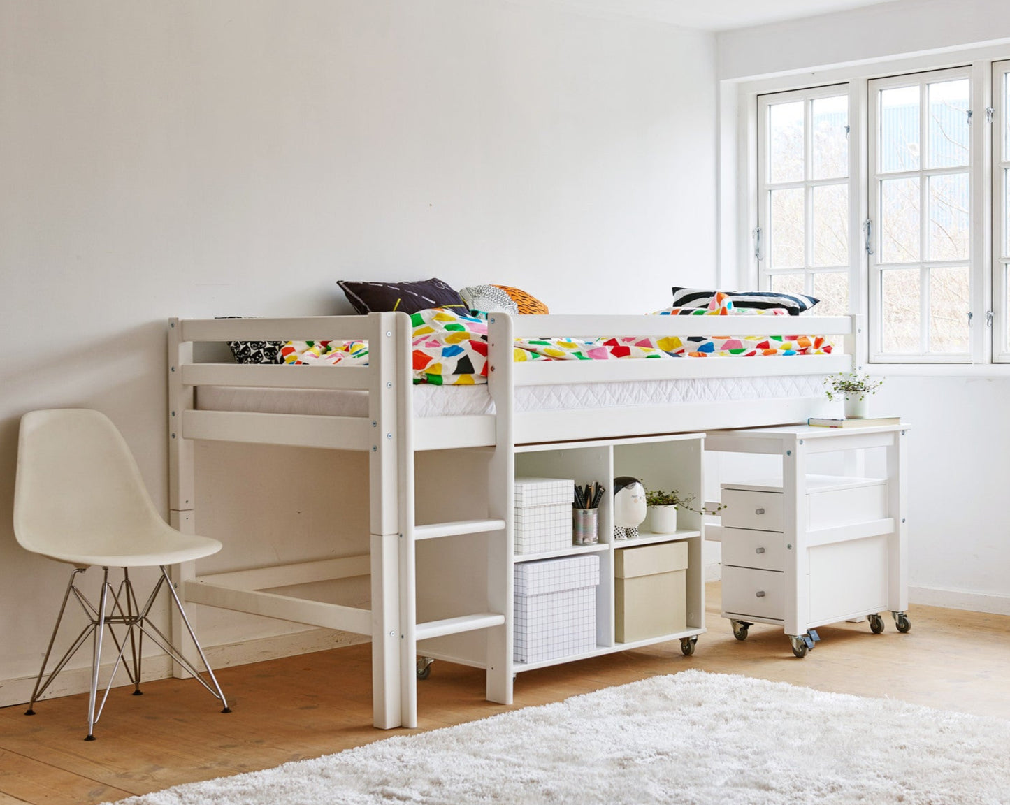 ECO Dream - Puolikorkea sänky, jossa kirjoituspöytä, laatikko ja kirjahylly - 90x200cm - Valkoinen
