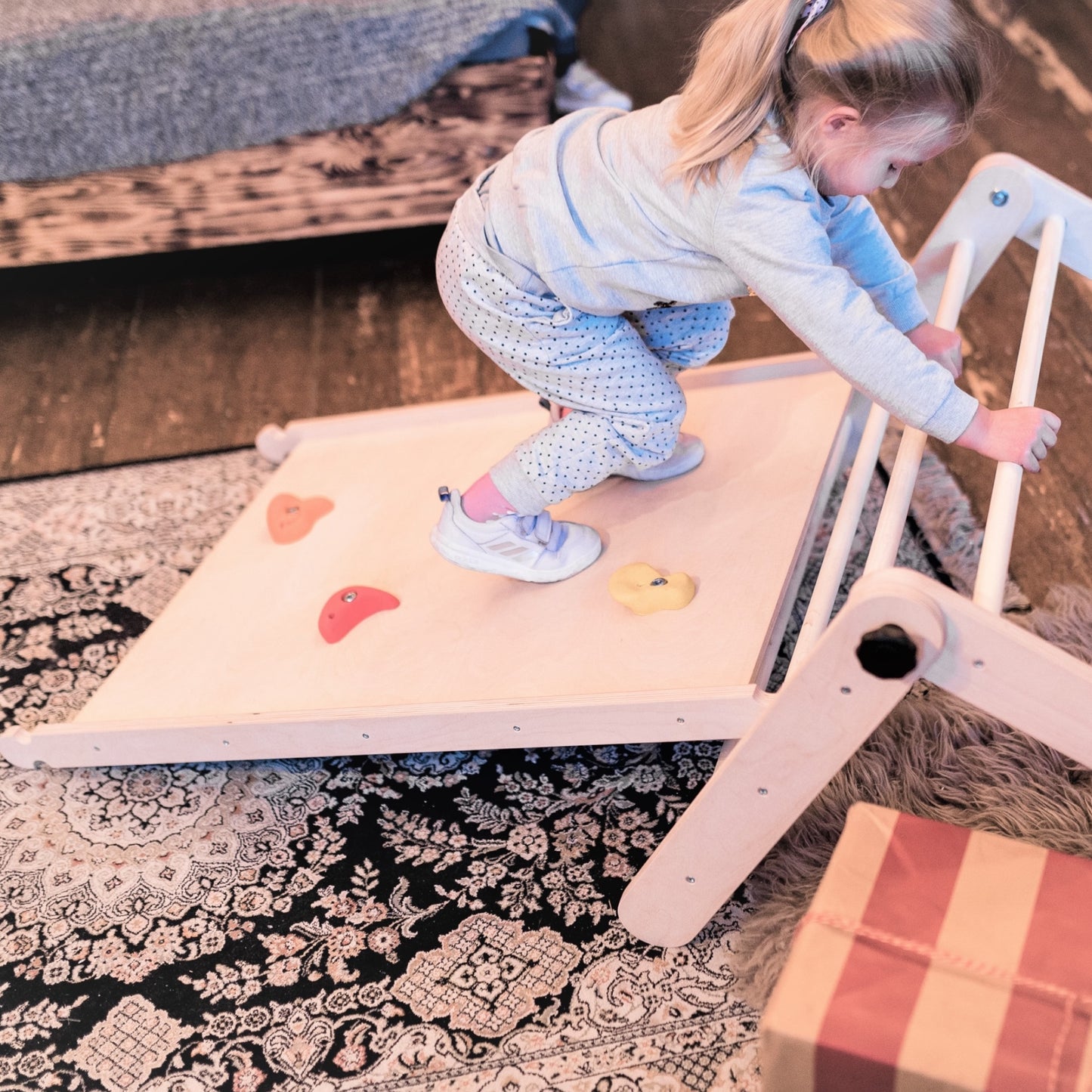 Pikler triangle Ramp