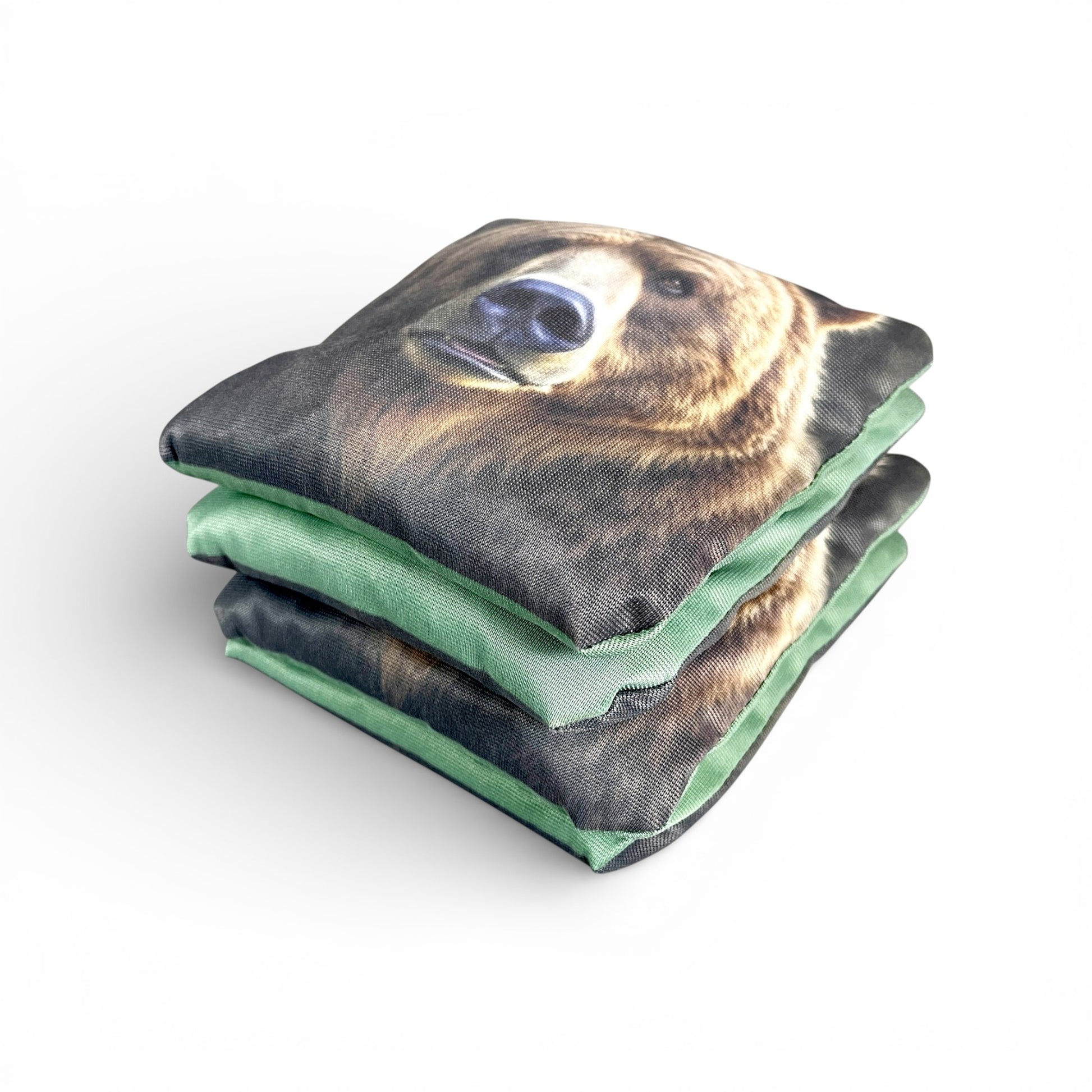 Cornhole Bags – Set of 4 featuring a bear design, high-quality and durable for the ultimate cornhole game.