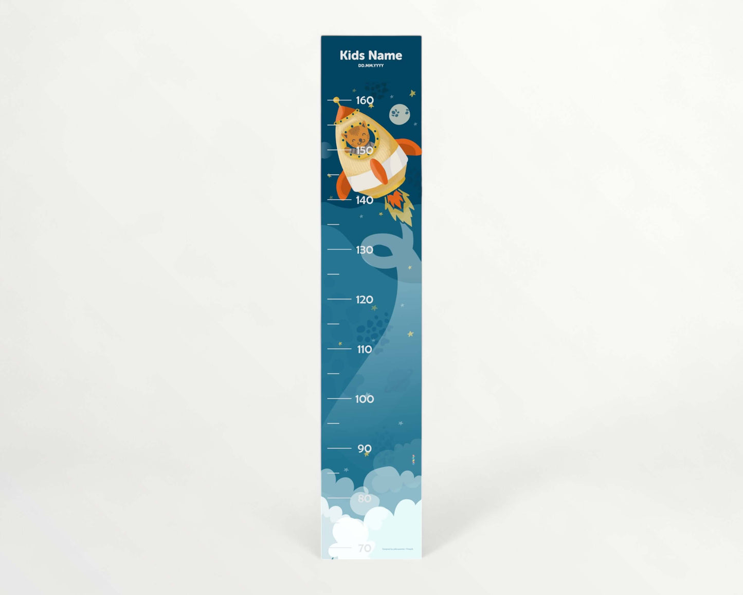 Kids measuring stick featuring a rocket design, measures height from 70 cm to 160 cm, perfect for tracking growth.