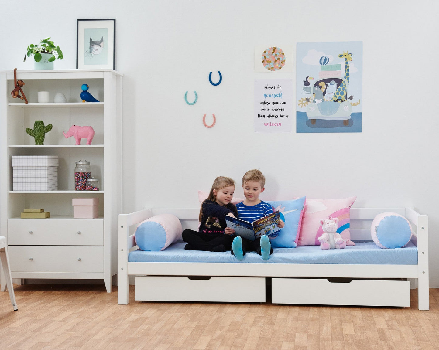 ECO Luxury - Детская кровать со спинкой - 90x200см - белый