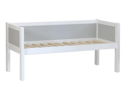 Jerwen - Compact bed - 70x160 cm in white wood with slatted base and safety barriers.