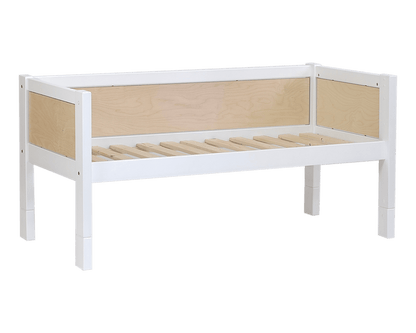 Jerwen - Compact bed - 70x160 cm with wooden slats, safety barrier, and sturdy birch wood design.